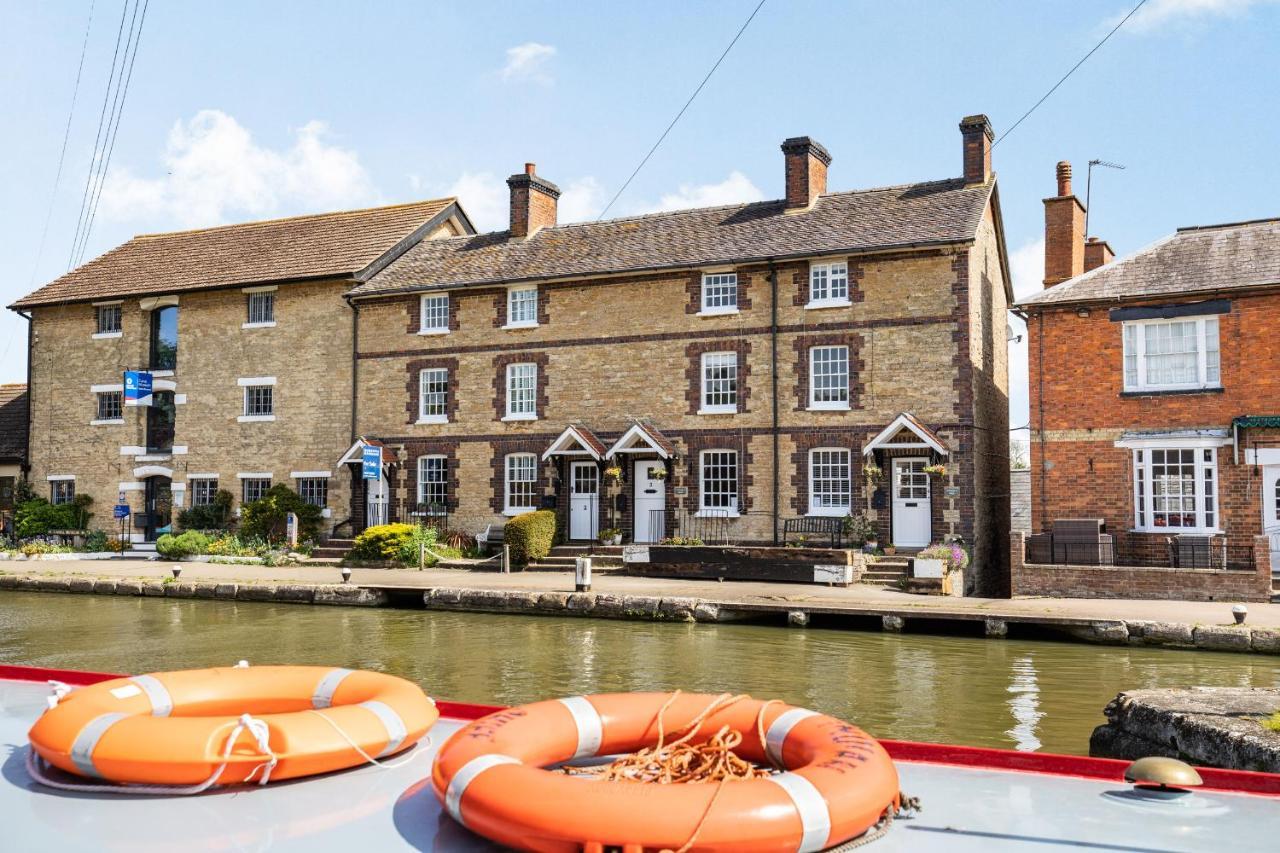 4 Canalside Cottages Towcester Esterno foto